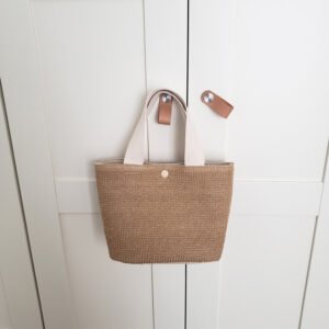 Elegant Ladies Straw Woven Handbag